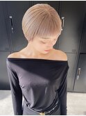 ベリーショート×ホワイトブロンド/Instagram→@ciate_mst