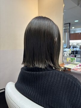 サラ 徳山店(SARA) オリーブグレージュ