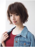 外ハネショートボブ