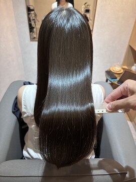 コンフィー(comfy) 【comfy 佐藤】縮毛矯正　黒髪ロング【草加/谷塚美容室】