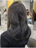 レイヤーカット　ミディアムヘア　暗髪ヘア