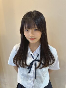 レジナヴィータ 栄(Reginavita) ローレイヤー&縛った時可愛い顔周りカット