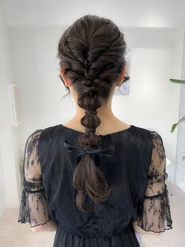 オニキス(ONYX) A218あみ下ろしヘアセットパーティーヘア結婚式ヘアセット