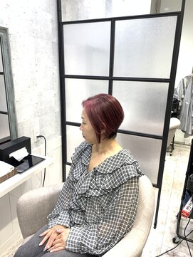 イーズ バイ インス(Yeeee.s by INCE) 白髪ぼかし/白髪改善カラー/ショート/透明感カラー/脱白髪染め