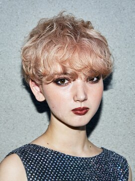 ピークアブー 原宿ハラカド(PEEK-A-BOO) くせ毛多毛ハンサムマッシュハイトーンショートボブピンク