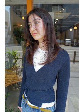 エヌイー(ne' by MAULOA) 抜け感ナチュラルレイヤー