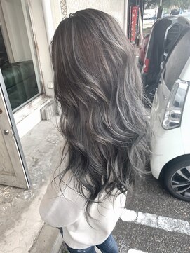 フェーディン(fa/din) スモーキーグレージュハイライト