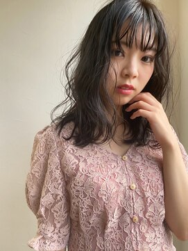 イソラブル(ISOLA-blu) 【お洒落な暗髪】シースルーバング ×ダークグレー