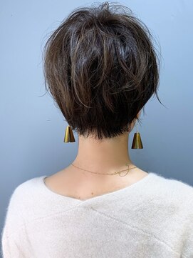 ラウンジ モリオ イケブクロ(Lounge MORIO Ikebukuro) 【morio池袋】綺麗で女性らしいおしゃれショート♪