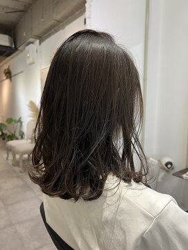 カフカ(CAFCA) ミディアムボブ/グレージュカラー/アッシュグレー/透明感カラー