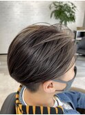 フェイスフレーミング×ブルーシルバー×メンズライクショート