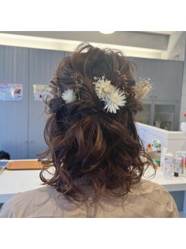 ルイラパレ(Louis La Pale) ハーフアップ（ヘア・アレンジ）