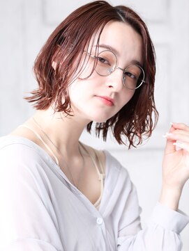 クラッチムク 博多口(CLUTCH muk.) 大人可愛い小顔美髪ツヤ髪ピンクラベンダー前髪なしショートA4