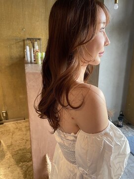 シー 岡崎(,SHE) 斜めバング/グレージュカラー/デザインカラー/東岡崎