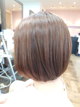 アヴァンス 北花田店(AVANCE) ツヤボブ×ベージュブラウン