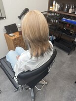 エンブリーチ バイ タグ 樟葉(enn. bleach by t.a.g)&nbsp;ブロンドベージュ