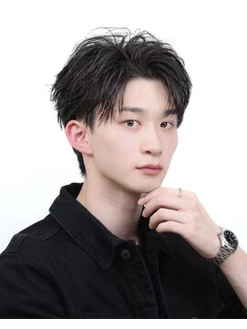 リップス 自由が丘(LIPPS) スッキリめフェザーショート