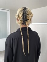 シロ(silo)&nbsp;ひと癖ツイン垂らしアレンジ