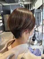 インス(ensue)&nbsp;30代40代◎大人ハンサムクールショート×透明感
