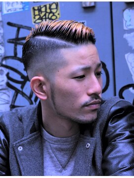 ガズル ハラジュク(GUZZLE HARAJUKU) ホワイトブリーチフェードスタイル