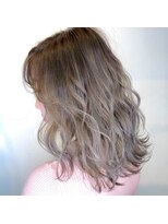 アニータバイガネイシャ(Aujua anita by ganesha)&nbsp;#外国人風カラー #モノトーングレー#髪質改善#長浜