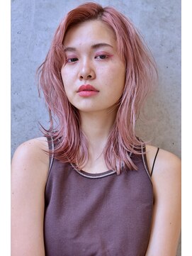 バロンフェム(baLon.fem) ベイビーピンクで女の子の雰囲気UPまちがいないキマるお色