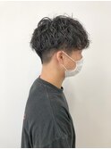 メンズショート　マッシュ　センターパート　メンズパーマ