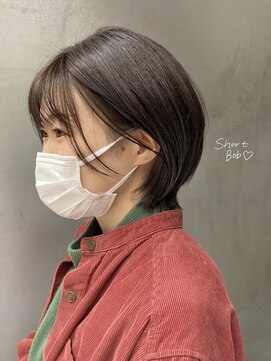 エムプラス 二子玉川(Mplus) ◯ショートボブ 丸みショート 透明感 グレージュ