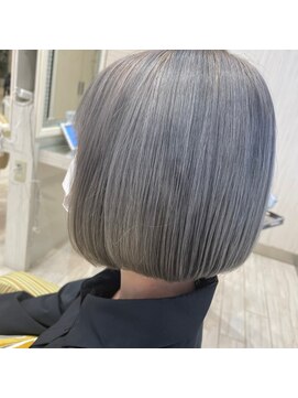 ビス ヘア アンド ビューティー 西新井店(Vis Hair&Beauty) 20代30代大人可愛いダブルカラーブリーチイルミナカラー