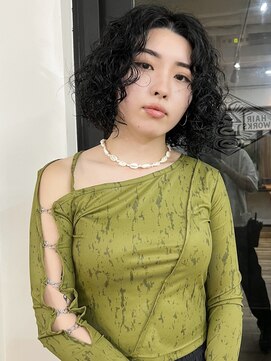 ヤド 原宿(YADO) ブリーチパーマ/パーマボブ/スパイラルパーマ