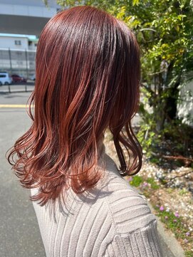 ナカオコアフュール(NAKAO COIFFURE) 外ハネヘア　レイヤーカット　チェリーレッド　艶髪
