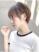 20代30代40代スッキリレイヤーショート
