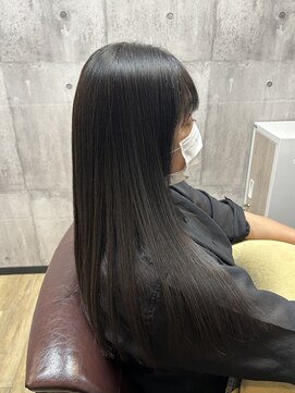 リプレイバイエクラート(REPLAY by ECLART) 手で乾かしただけで収まる髪質改善