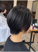 ショートカットショートボブハンサムショートグレージュカラー