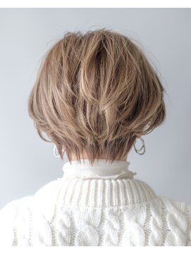 ルプラ ガーデン(le-pla garden) ミルクティーベージュ#ショート#ケアブリーチ#ダブルカラー#豊橋