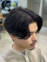 レタッチ バイ フィフス 天神大名(RETOUCH by fifth)&nbsp;ニュアンスパーマカルマパーマセンターパートメンズカット眉毛