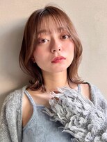 こなれヘア前髪ホワイトブロンドエアリーカール小顔カット