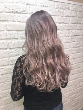 アンククロス 青山店(ANKH CROSS) パールグレージュ