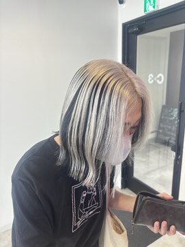 シーバイスリー 綱島(C×3) アンブレラカラー×ホワイトシルバー×ブラック