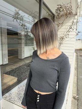 ヴォイスヘアーデザインウル(Voice hair design ulu) ハイライトカラー/バレイヤージュカラー/レイヤーカット