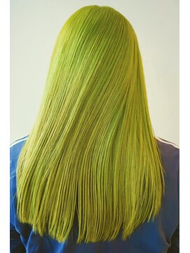 プーネ(puune) ヴィヴィットなライムグリーン