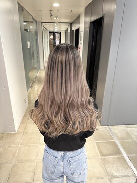 エリーゼ(elise) バレイヤージュ札幌