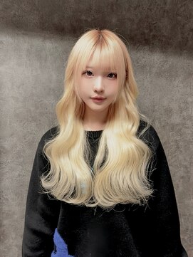 ニュイ 新宿(Nuit) エクステ×ケアブリーチでつくる透明感溢れるブロンドロング