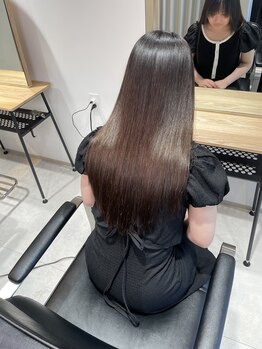 デン(DEN)の写真/【名駅太閤通NEWOPEN★】１人のスタイリストが仕上げまで担当◎高い技術を持つスタイリストによる施術です!