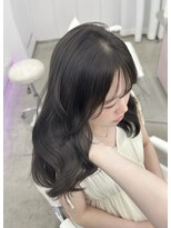 エヌアイ オモテサンドウ(ni omotesando)&nbsp;ダークトーン◇艶感ショコラグレージュ　　　【正木碧】
