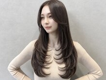 ウェグ 難波(WEG)の雰囲気（洗練されたカット技術で顔まわりが変わる韓国風レイヤーカット）