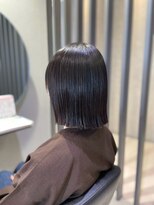アース 南福島店(HAIR&MAKE EARTH)&nbsp;セミロングからバッサリ肩上切りっぱなしボブに変身