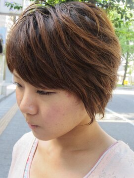 美容室イーナ(e na) 剛力より長いぞ☆ファンシーグラボブ