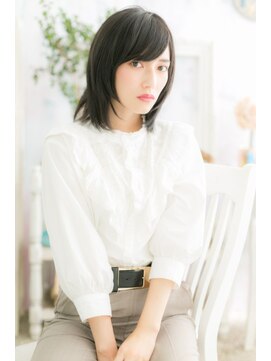 ヘアアンドビューティー ミック(Hair & Beauty miq) 伸ばしかけにも◎斜めバングハンサムミディ