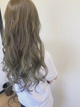 シャラ美容室 カーキグレイ